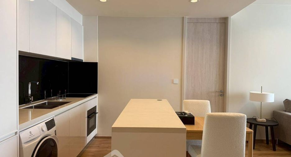 For sale 2 bedrooms condo in Watthana, Bangkok