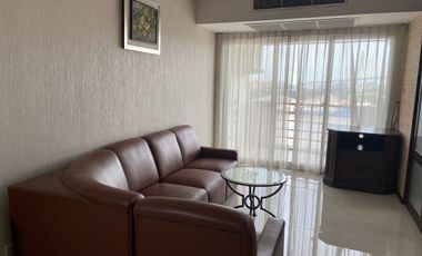 For rent 2 bedrooms condo in Yan Nawa, Bangkok