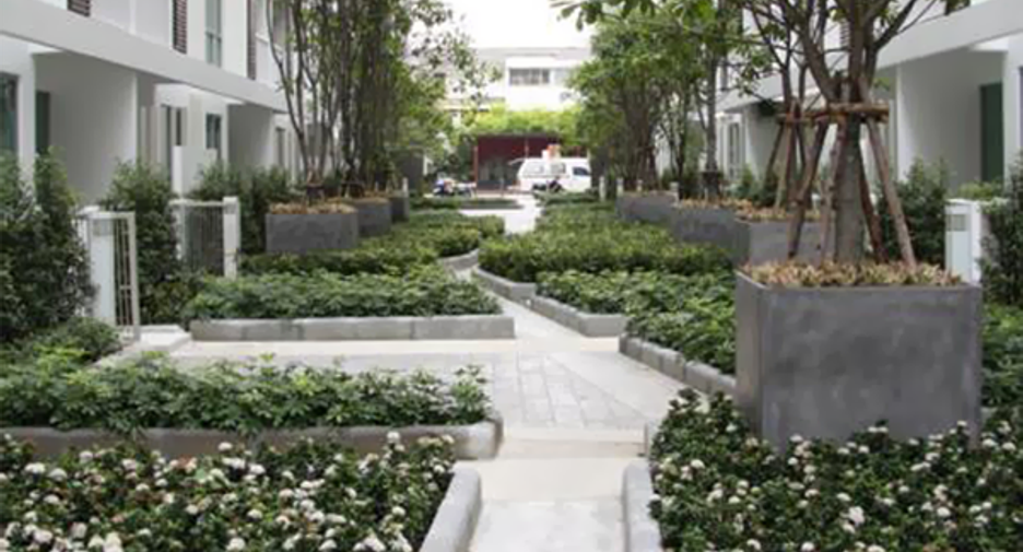 For sale スタジオ condo in Ratchathewi, Bangkok