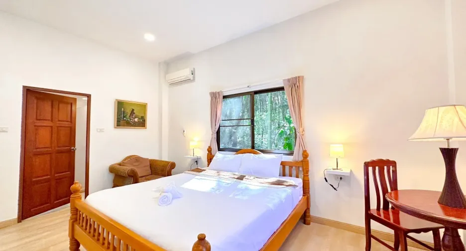 À louer 1 chambre appartement à Mueang Phuket, Phuket
