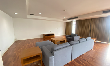 For rent 3 ベッドルーム condo in Khlong Toei, Bangkok