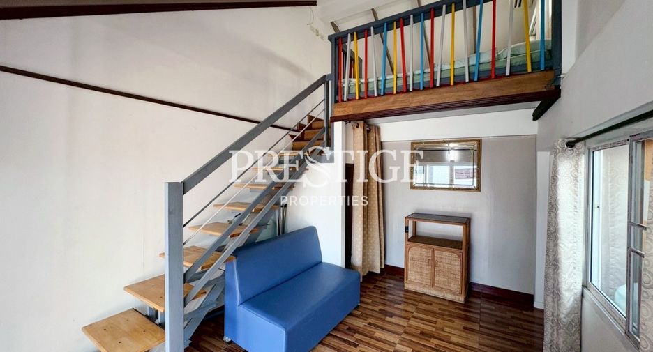 Haus zur Miete mit 3 Zimmer in Bang Lamung, Chonburi