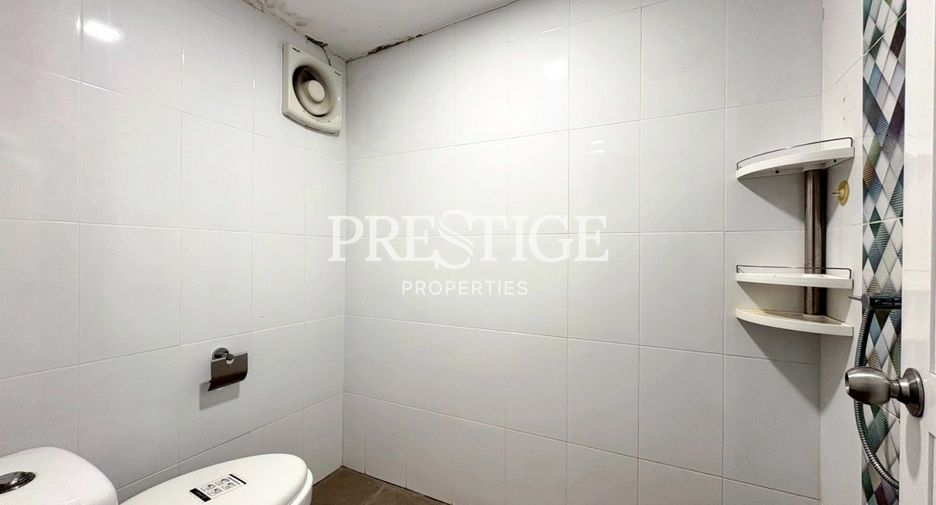 Haus zur Miete mit 3 Zimmer in Bang Lamung, Chonburi
