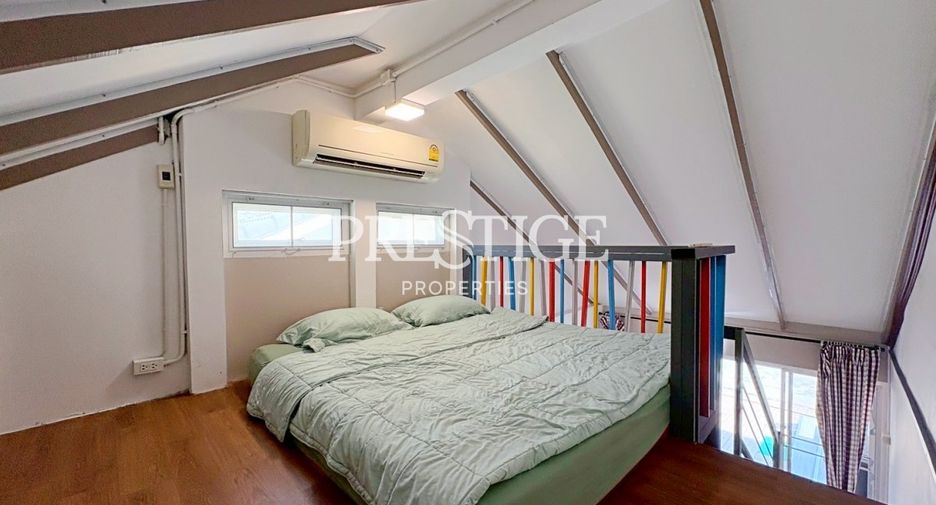 Haus zur Miete mit 3 Zimmer in Bang Lamung, Chonburi