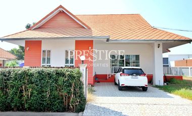 Haus zur Miete mit 3 Zimmer in Bang Lamung, Chonburi