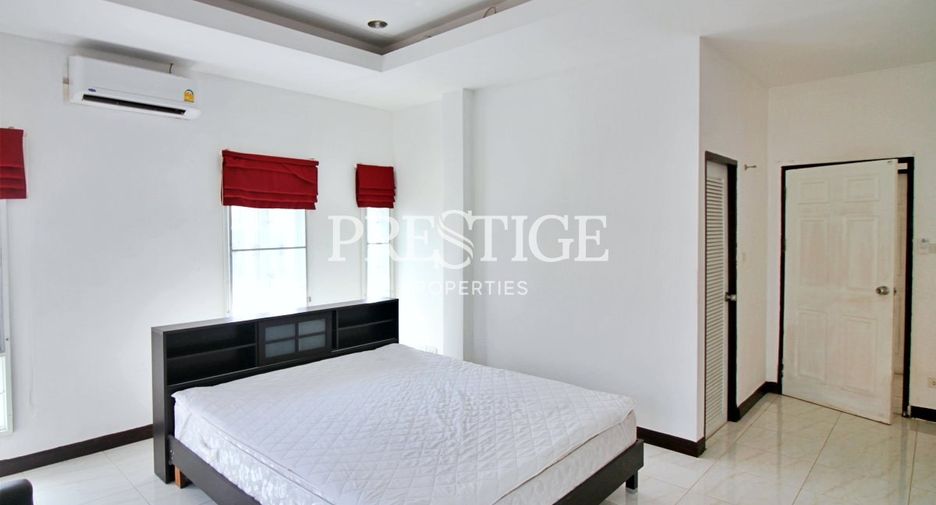 Haus zur Miete mit 3 Zimmer in Bang Lamung, Chonburi