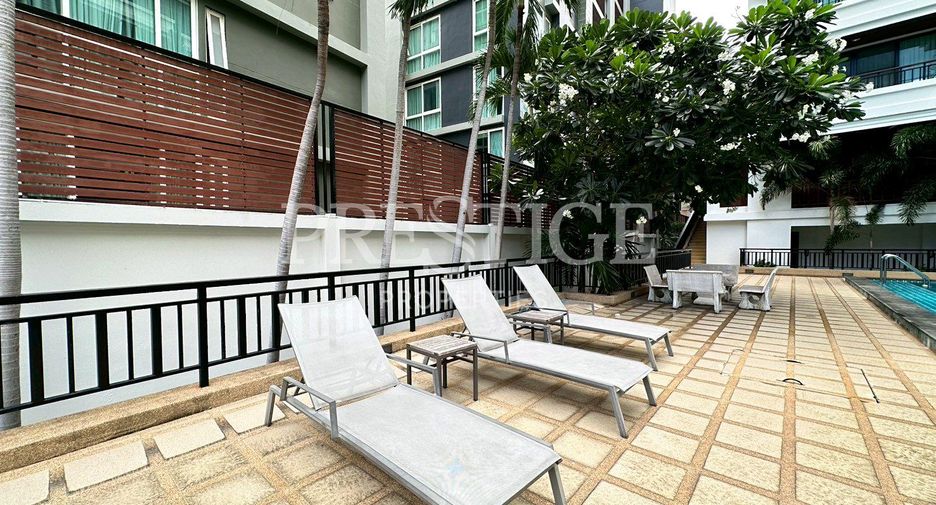 For rent 2 bedrooms condo in Bang Lamung, Chonburi