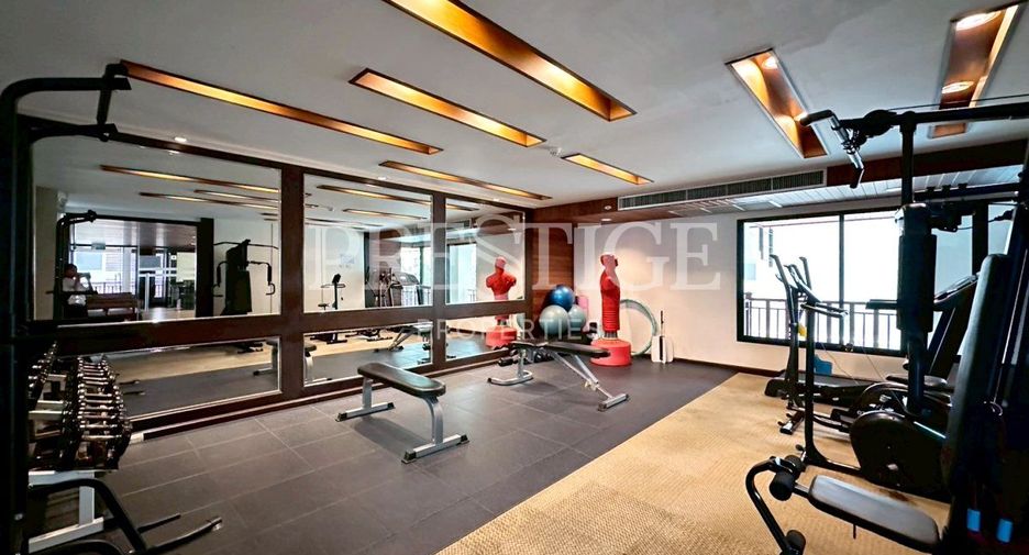 For rent 2 bedrooms condo in Bang Lamung, Chonburi