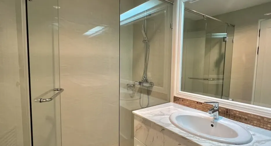 For rent 4 ベッドルーム condo in Watthana, Bangkok