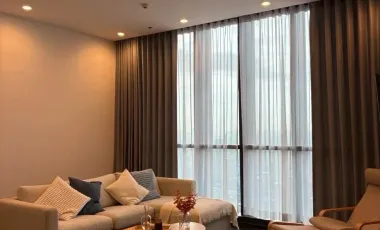 À louer 4 chambres condo à Bang Na, Bangkok