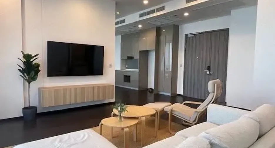 For rent 4 bedrooms condo in Bang Na, Bangkok
