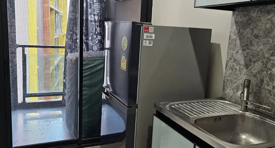 À vendre 1 chambre condo à Lak Si, Bangkok