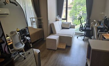 À louer 1 chambre condo à Yan Nawa, Bangkok