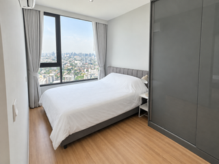 Condo en venta de 2 habitaciones en Bang Na, Bangkok