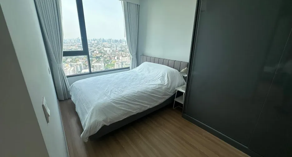 À vendre 2 chambres condo à Bang Na, Bangkok
