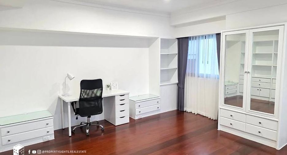 ให้เช่า 3 ห้องนอน คอนโด ใน วัฒนา, กรุงเทพฯ