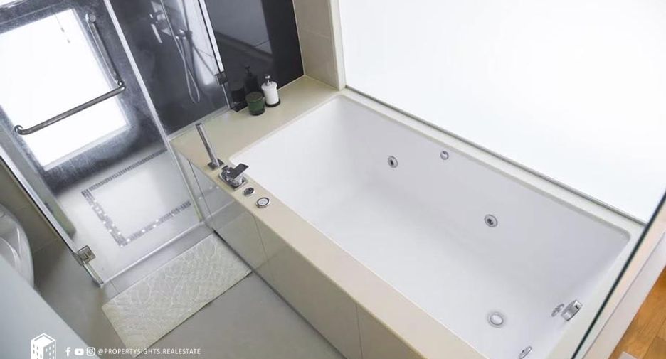 Wohnung zur Miete mit 2 Zimmer in Sathon, Bangkok