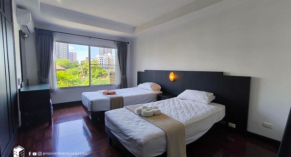 À louer 3 chambres condo à Watthana, Bangkok