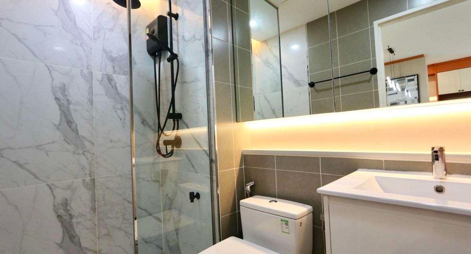 Condo en alquiler de 2 habitaciones en Mueang Chiang Mai, Chiang Mai