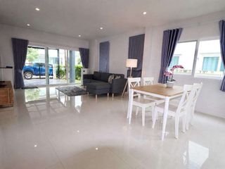 Casa en alquiler de 3 habitaciones en Mae Rim, Chiang Mai