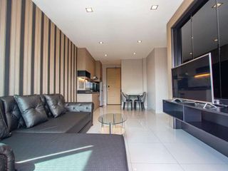 Condo en alquiler de 2 habitaciones en Mueang Chiang Mai, Chiang Mai