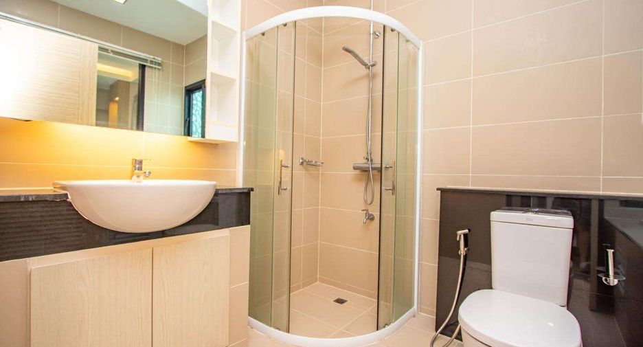 Condo en alquiler de 2 habitaciones en Mueang Chiang Mai, Chiang Mai