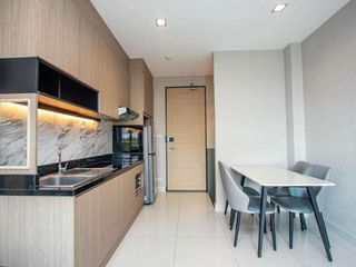 Condo en alquiler de 2 habitaciones en Mueang Chiang Mai, Chiang Mai
