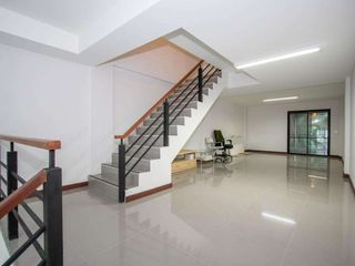 For rent 1 Beds retail Space in Mueang Chiang Mai, Chiang Mai