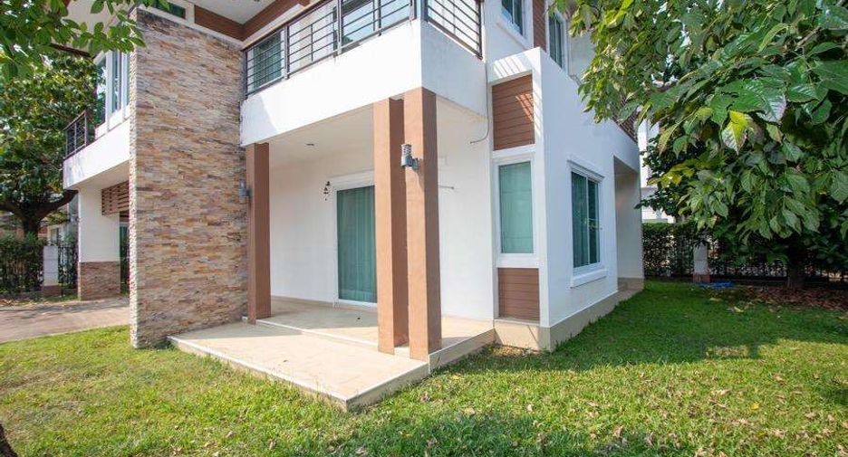 Casa en alquiler de 3 habitaciones en San Kamphaeng, Chiang Mai