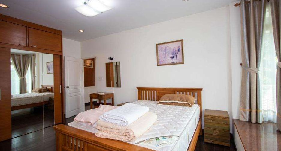 Casa en alquiler de 3 habitaciones en San Kamphaeng, Chiang Mai