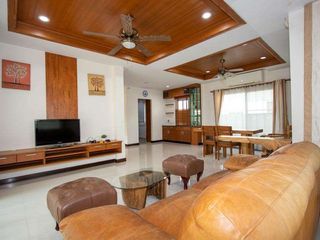 Casa en alquiler de 3 habitaciones en San Kamphaeng, Chiang Mai