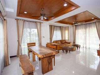 Casa en alquiler de 3 habitaciones en San Kamphaeng, Chiang Mai