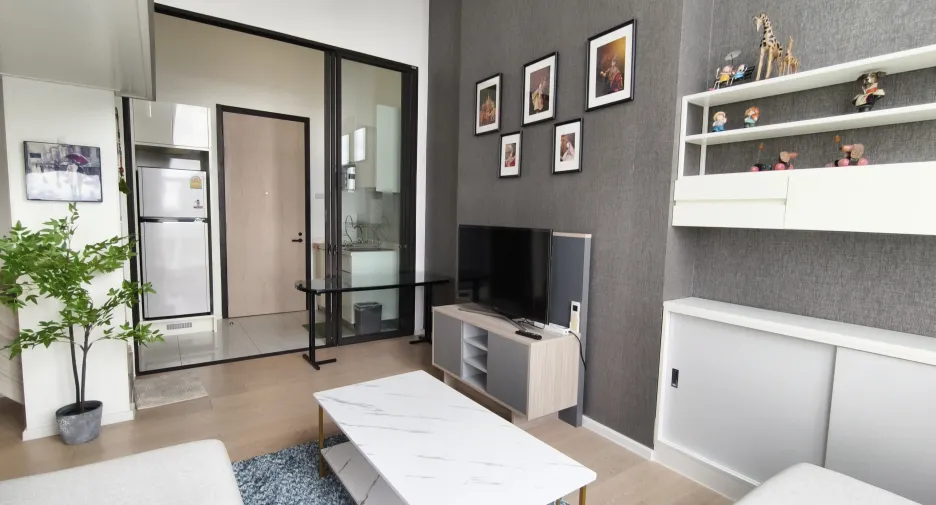 For rent 1 bed condo in Ratchathewi, Bangkok