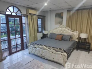Casa en alquiler de 2 habitaciones en Chatuchak, Bangkok