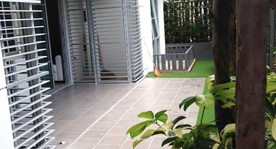 For rent 2 bedrooms condo in Watthana, Bangkok