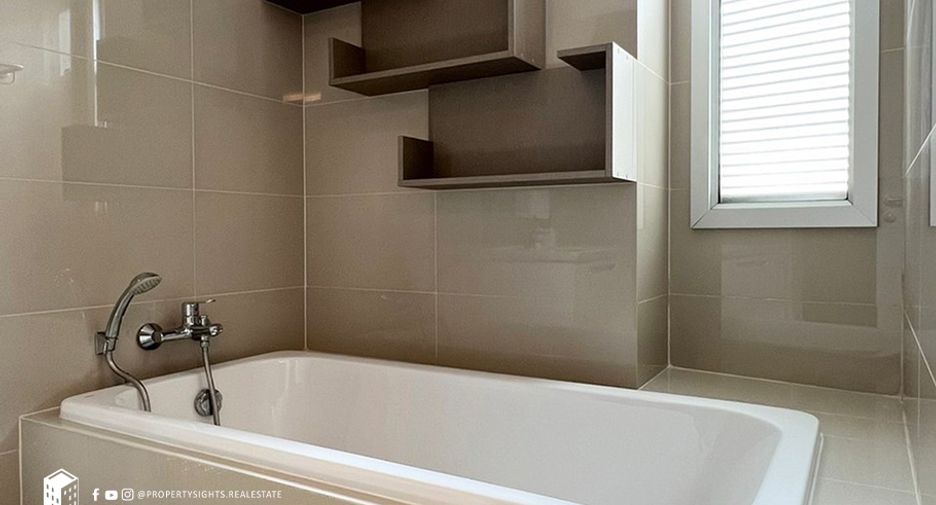 Condo en alquiler de 2 habitaciones en Watthana, Bangkok