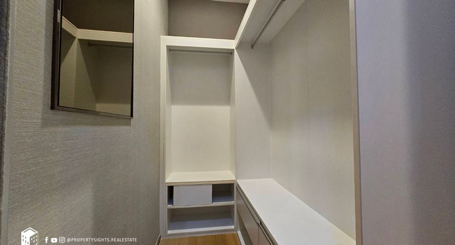 Condo en alquiler de 2 habitaciones en Khlong Toei, Bangkok