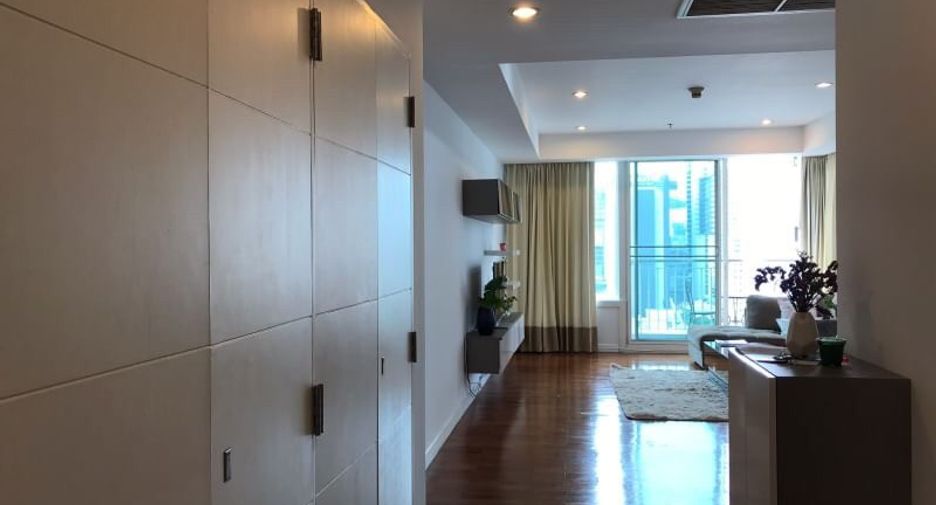 出租 2 卧室 公寓 在 Khlong Toei, 曼谷
