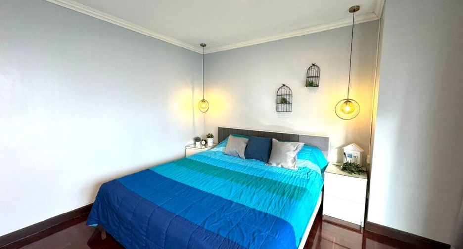 Wohnung zur Miete mit 3 Zimmer in Watthana, Bangkok