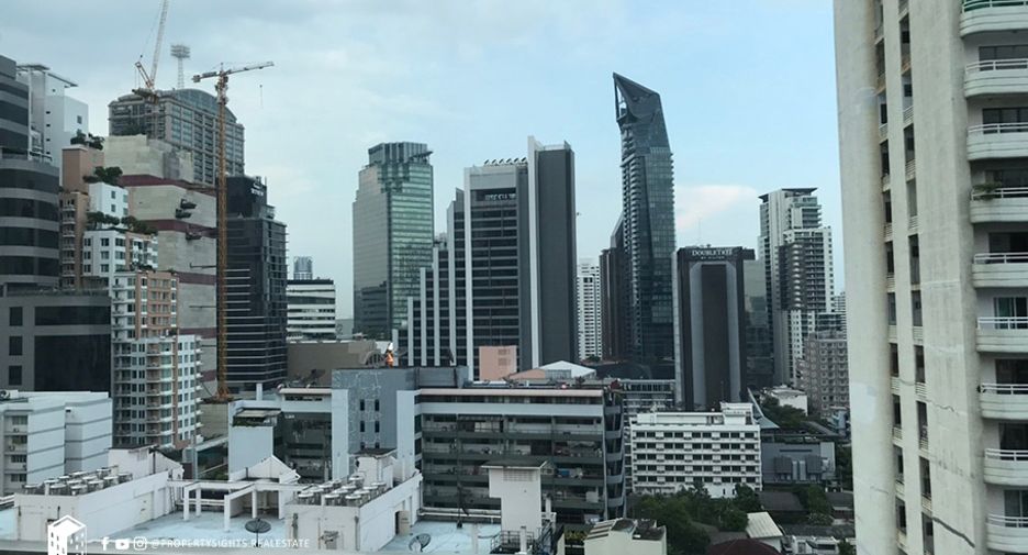 出租 2 卧室 公寓 在 Khlong Toei, 曼谷