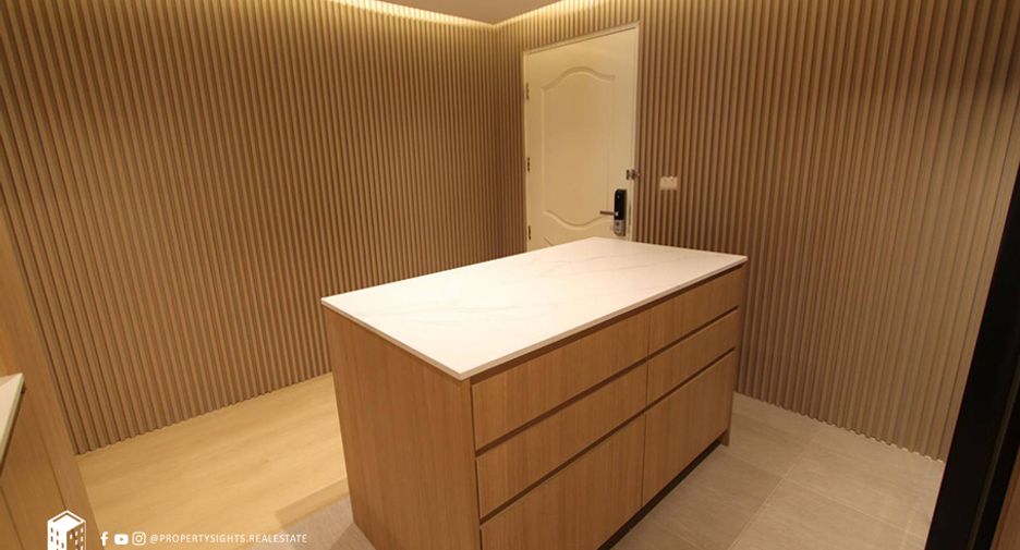 For rent 2 ベッドルーム condo in Khlong Toei, Bangkok