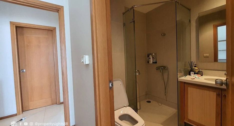 Wohnung zur Miete mit 3 Zimmer in Khlong Toei, Bangkok