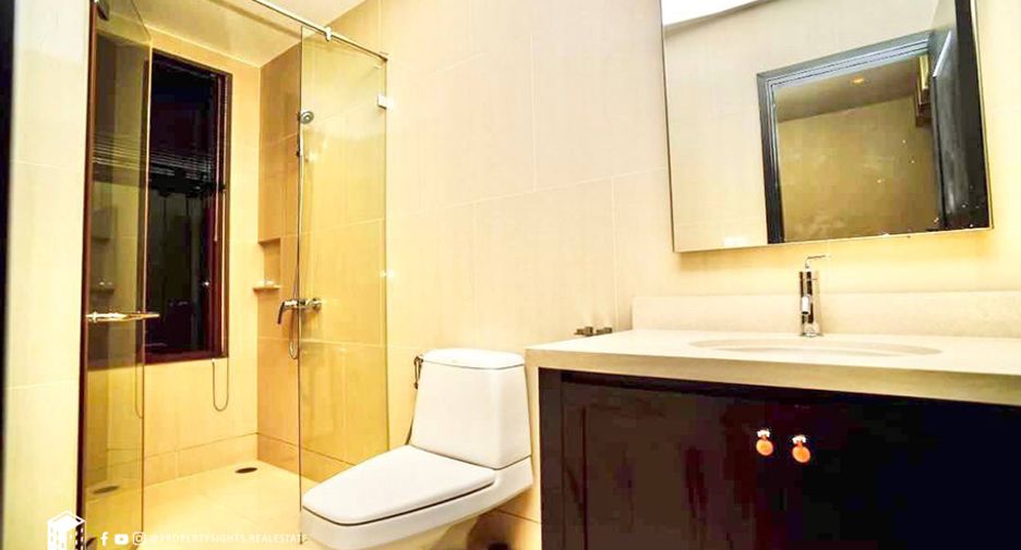 Wohnung zur Miete mit 3 Zimmer in Khlong Toei, Bangkok