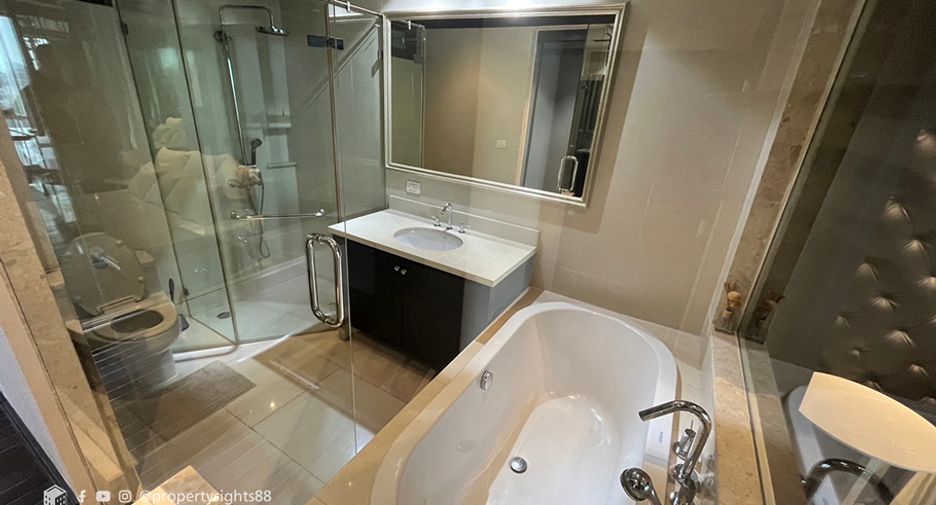 Wohnung zur Miete mit 1 Zimmer in Khlong Toei, Bangkok