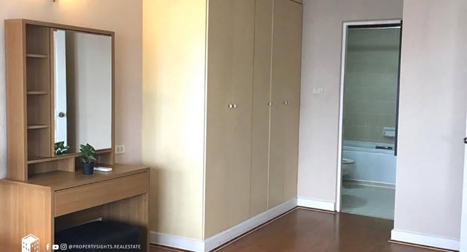 Wohnung zur Miete mit 3 Zimmer in Khlong Toei, Bangkok