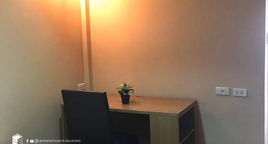 Wohnung zur Miete mit 3 Zimmer in Khlong Toei, Bangkok