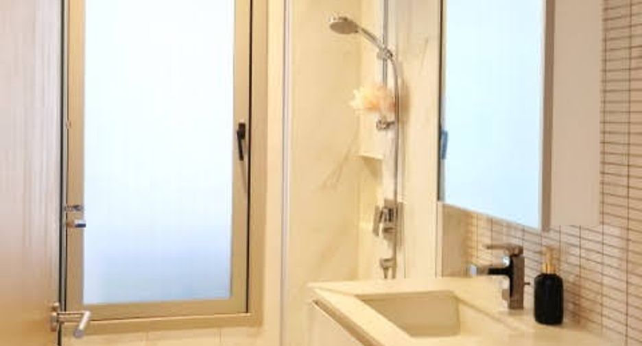 Condo en alquiler de 2 habitaciones en Watthana, Bangkok