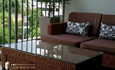 Condo en alquiler de 3 habitaciones en Khlong Toei, Bangkok