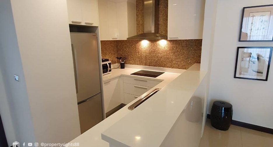 Condo en alquiler de 2 habitaciones en Watthana, Bangkok
