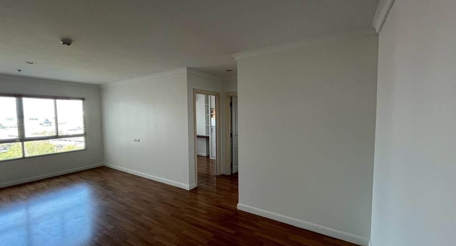 À vendre 2 chambres condo à Huai Khwang, Bangkok